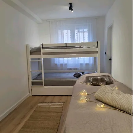 Glow - Free Parking Appartement *